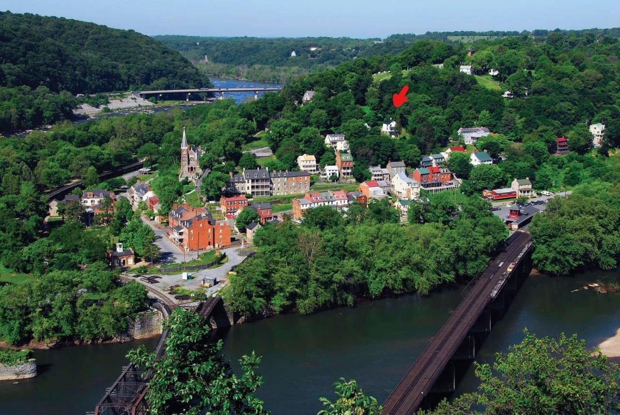 Enchanting Cottage, Walk To Downtown Harpers Ferry Bagian luar foto