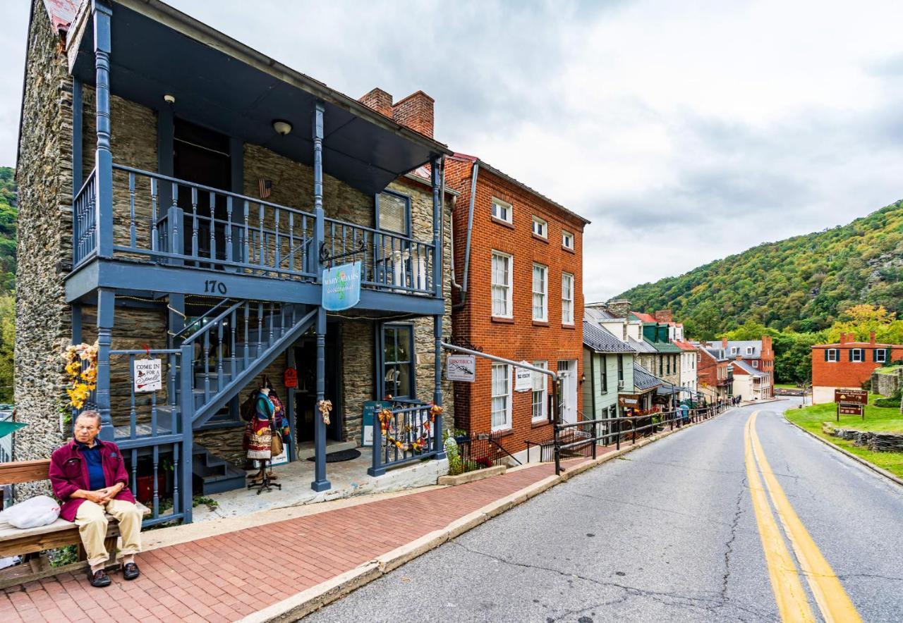 Enchanting Cottage, Walk To Downtown Harpers Ferry Bagian luar foto
